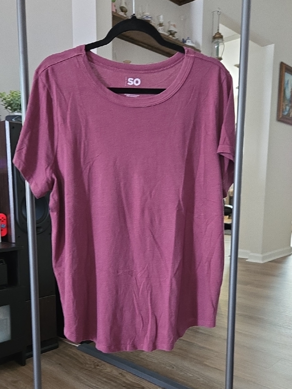 SO Women's Short Sleeve Crew Tee in Mauve Pink